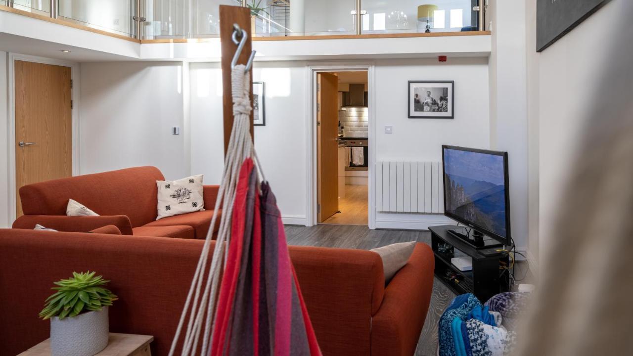 קארדיף Stunning Mezzanine Apartment Near City Centre מראה חיצוני תמונה